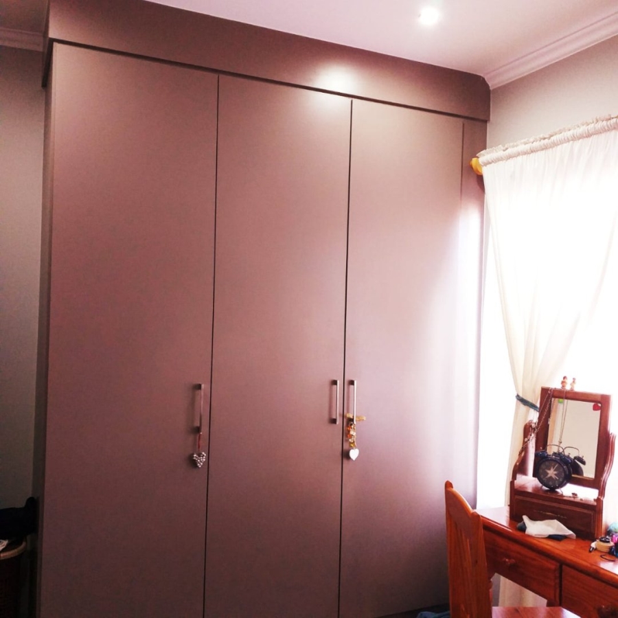 2 Bedroom Property for Sale in Ifafi North West